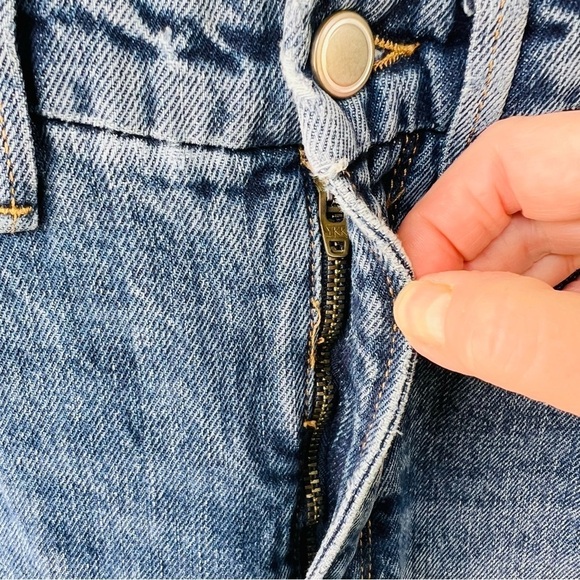 GOOD AMERICAN GOOD BOY FRINGE STRAIGHT LEG JEANS SIZE 27 NWT - Picture 6 of 12